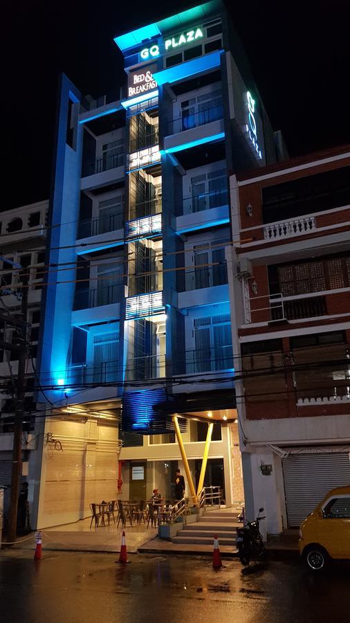 GQ Plaza - Multiple Use Hotel Kalibo Esterno foto